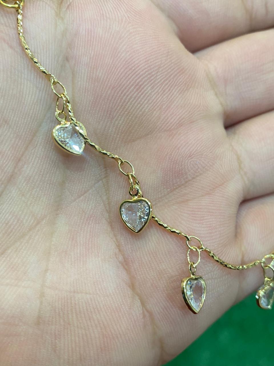 Collar de corazones con baño en oro